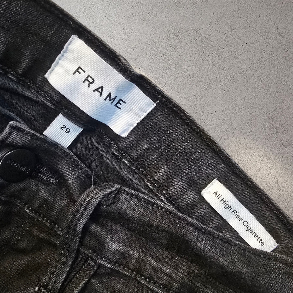 FRAME Ali High Rise Cigarette Jeans Black Raw Ankle Hem Size 29 - Picture 8 of 8